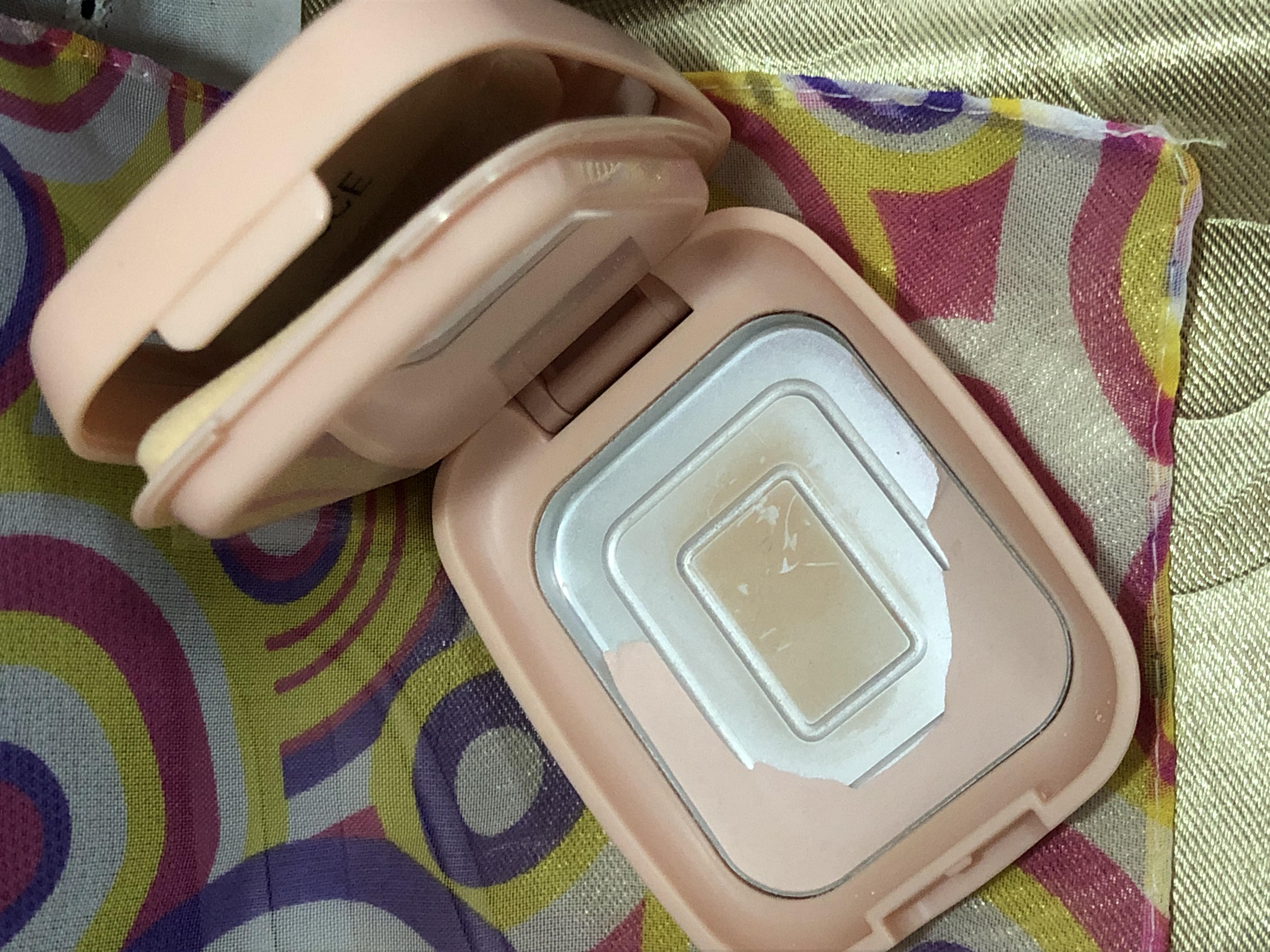 3ce三色蜜粉,3ce定妆蜜粉怎么样