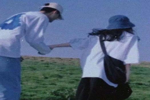 为什么男朋友在外面那么热情,为什么男朋友在我闺蜜面前很拘束