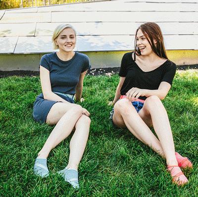 爆红美国的裸奔利器，水陆两栖比光脚舒服，难怪蔡少芬全家都在穿