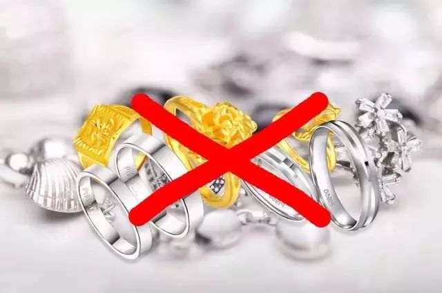 买的黄金发现是镀金怎么办,黄金铂金k金钯金哪个不掉色