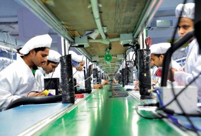 印尼杀了50万华人的原因,印尼杀了50万华人纪录片