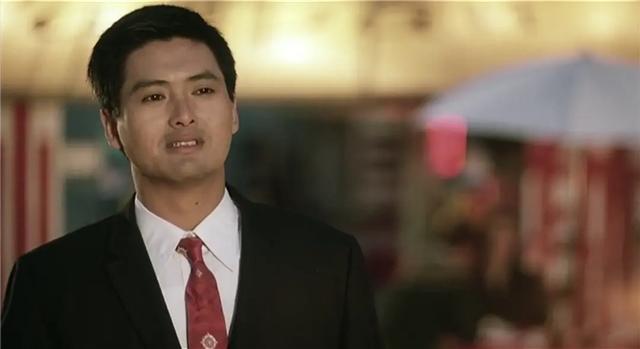 1987年,周润发32岁,钟楚红27岁,拍了一部难以超越的童话爱情