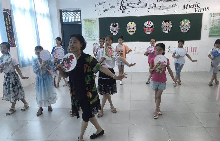 庐江县三里小学六一儿童节汇演,乡村学校少年宫活动简报