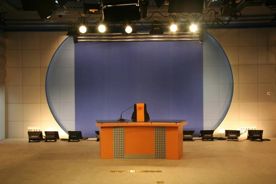 广州最广大学：占地1880余亩，依山傍水，校内坐拥天文台、法庭、演播厅！