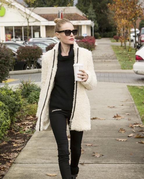 不同地方穿不同的衣服,不同的地方一样的温度