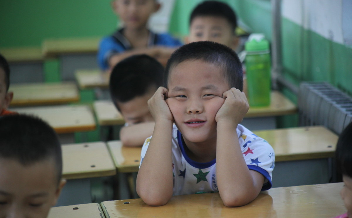 小学英语教材怎么那么难,小学英语的教学关键是什么呢
