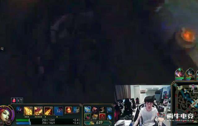 fpx战队doinb头盖骨,fpx落败后doinb双手插眼