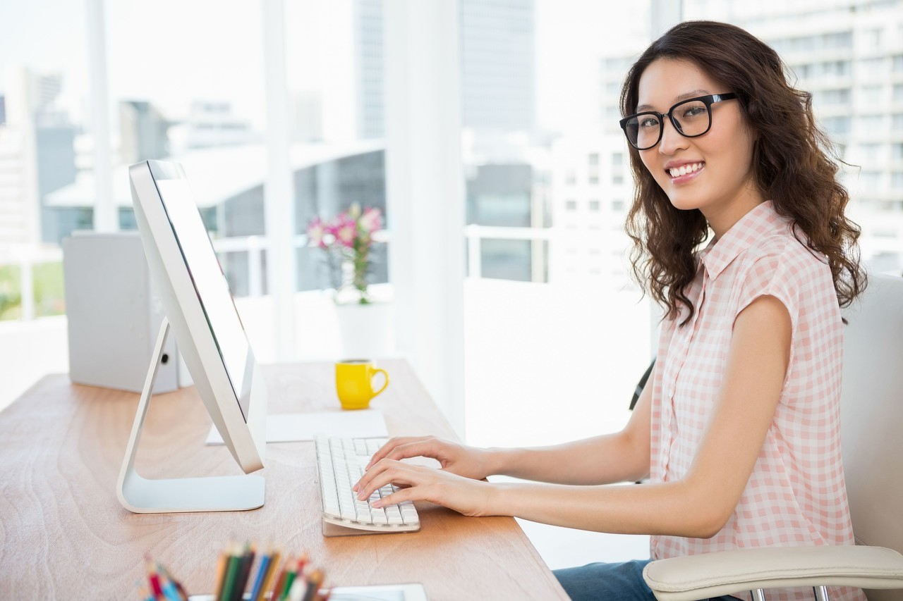 电脑键盘怎么切换拼音打字,手提电脑键盘各功能和用法