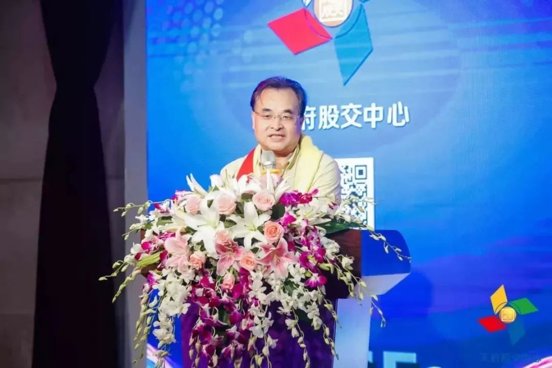 鍠滄姤鍠滆,鍠滄姤鍏徃涓婂競