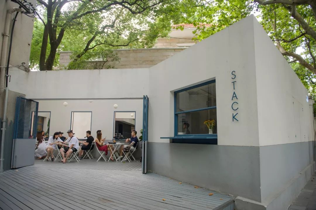 开雷克萨斯es去川藏线,开雷克萨斯es路上视频