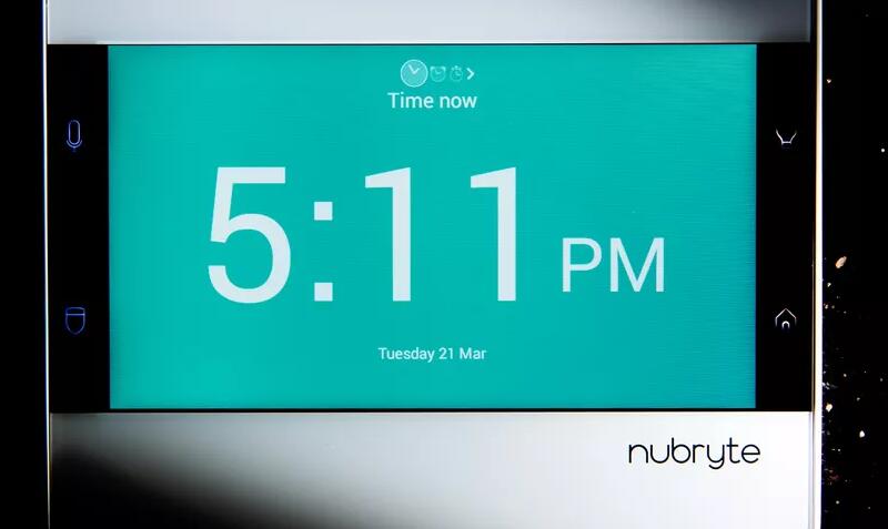 智能家居专业高清监控摄像头,新款智能家居室内摄像头