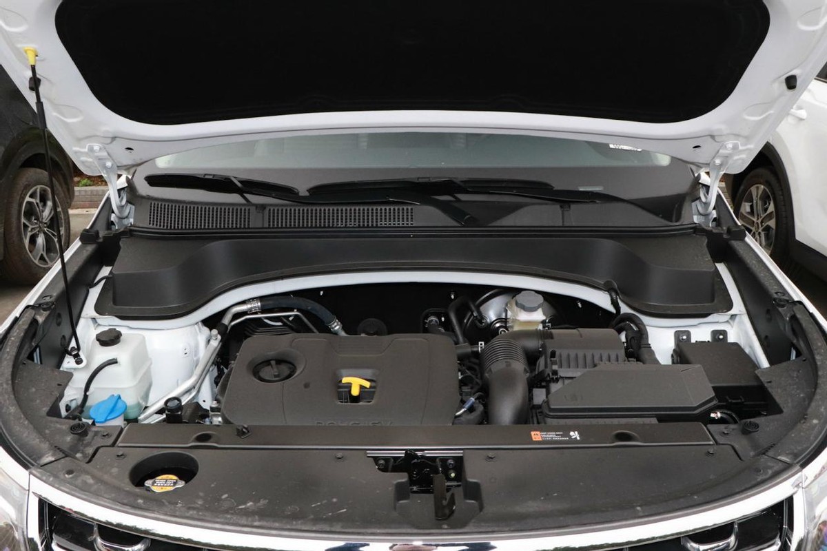 15万预算买啥车不会后悔?这几款车省心耐用动力强,国产合资都有