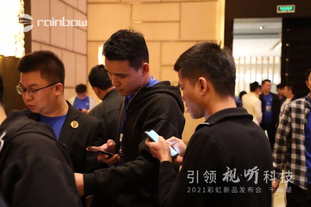 德国彩虹汽车音响,德国彩虹汽车音响效果怎么样