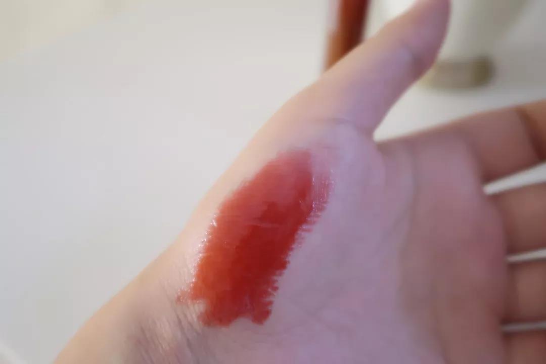 1000元搞定全套彩妆？性价比高的平价化妆品，贫民窟女孩们看过来