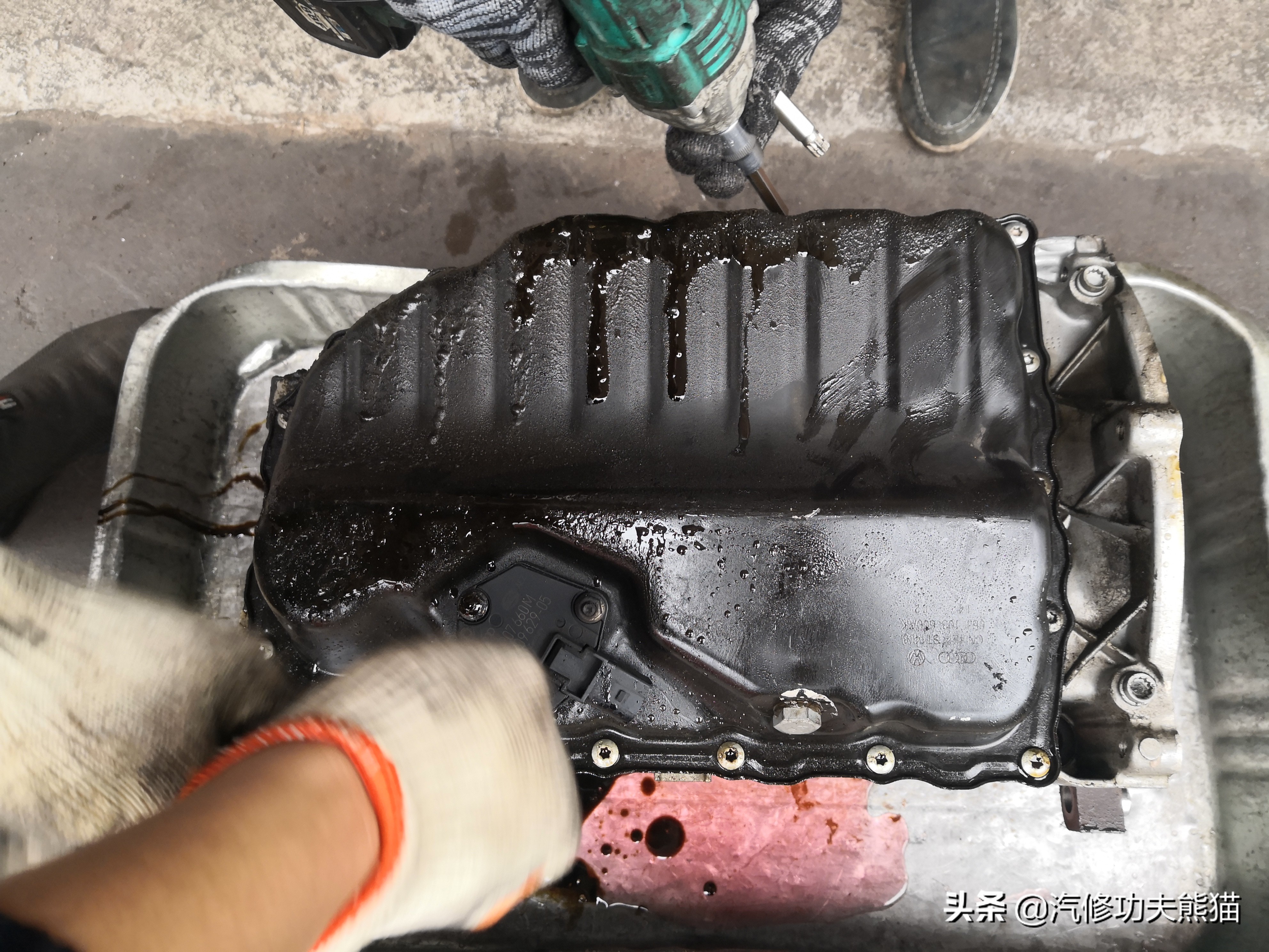 dsg双离合起步抖动有异响,大众帕萨特3.0v6发动机烧机油