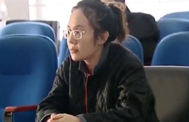 网红女主播卖毒,网红带货女主播卖新型毒品