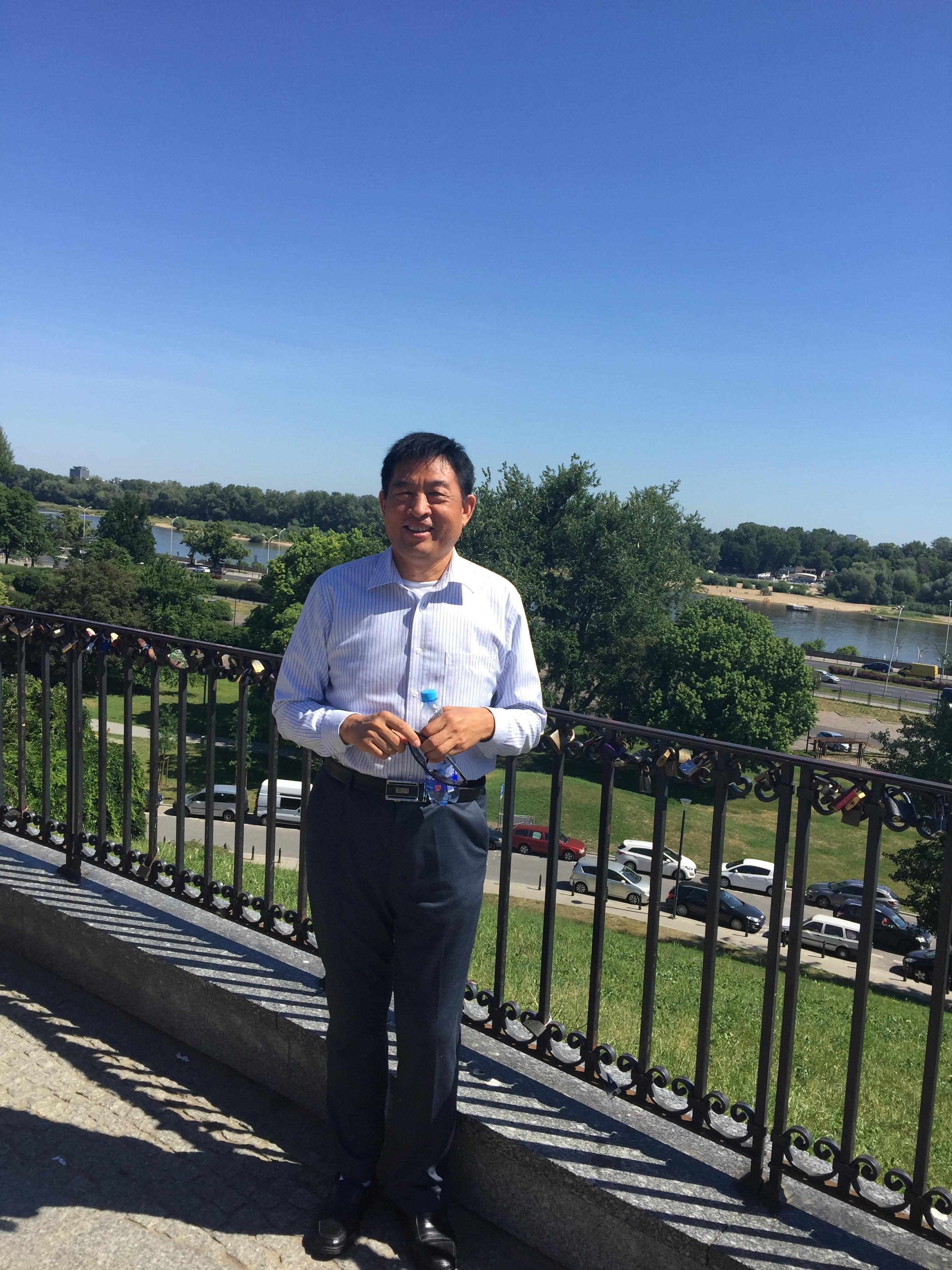 《我的足迹，冷暖人生》第九章：迪拜二年见闻