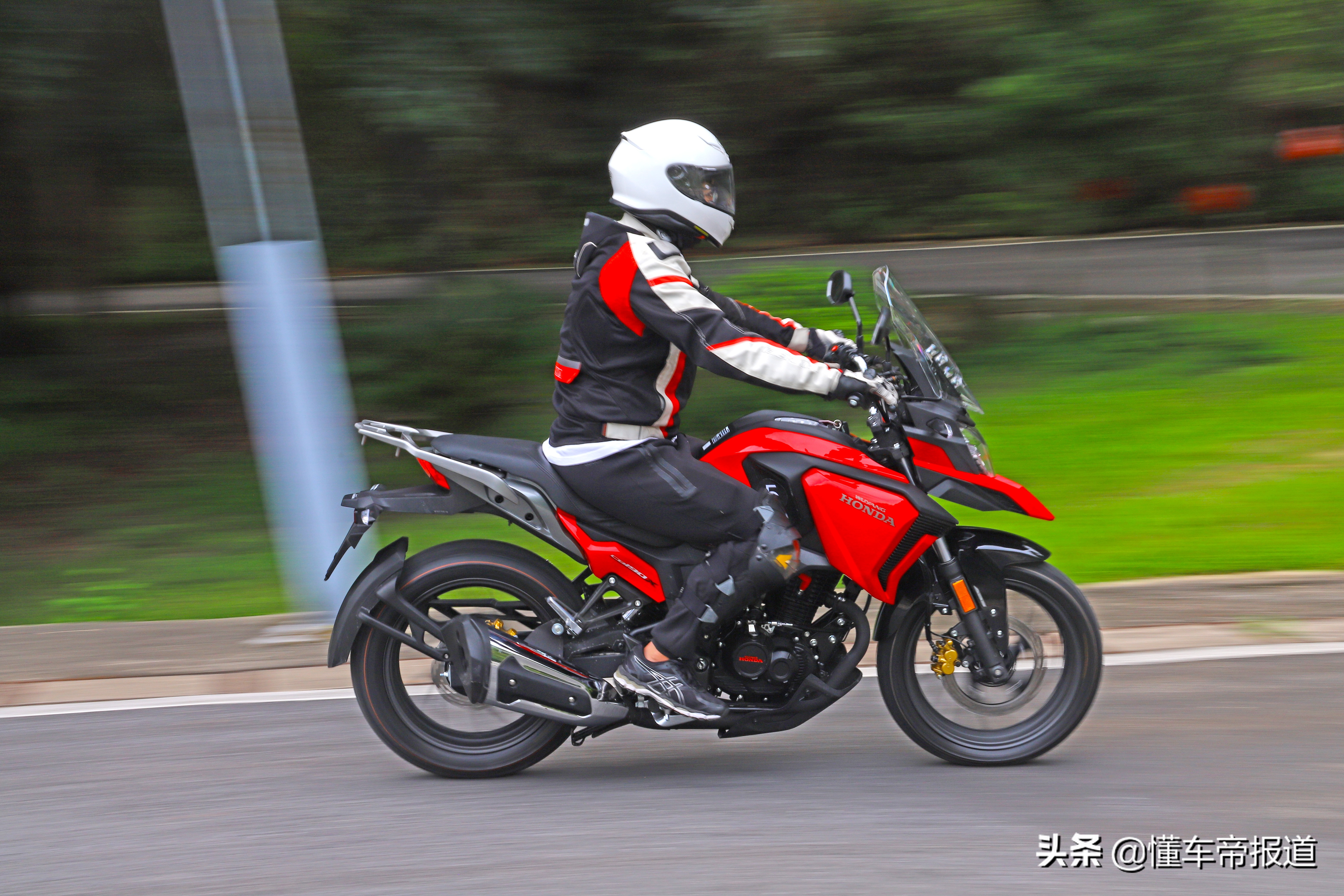 五羊本田cb190x最新测评视频,新启程摩托车