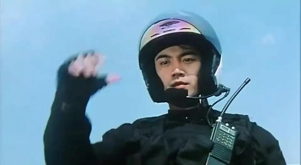 成龙没捧红过一个人,成龙老了为什么还那么拼