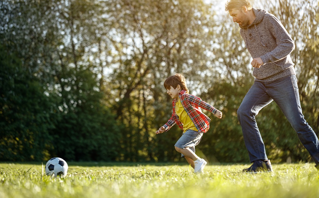 幼儿简短足球故事,幼儿足球最后一节课