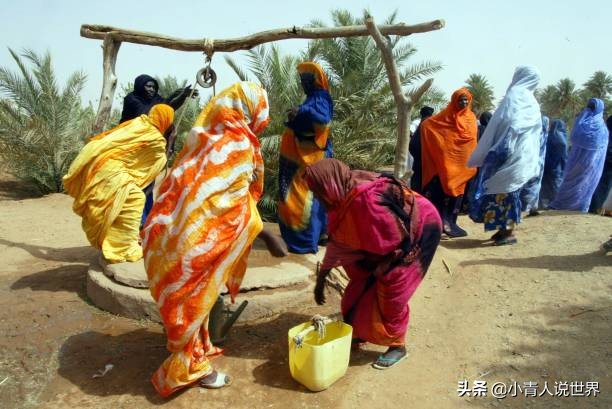 我认为毛里塔尼亚是非洲的一匹黑马，毛里塔尼亚是个怎样的国家