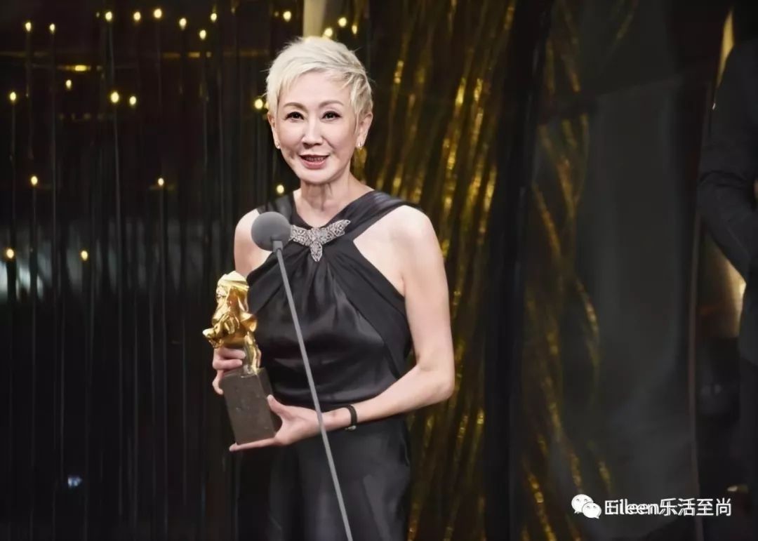 寰愬厠鍜屽瀛愭柦鍗楃敓鐖辨儏鏁呬簨,寰愬厠涓庡墠濡绘柦鍗楃敓