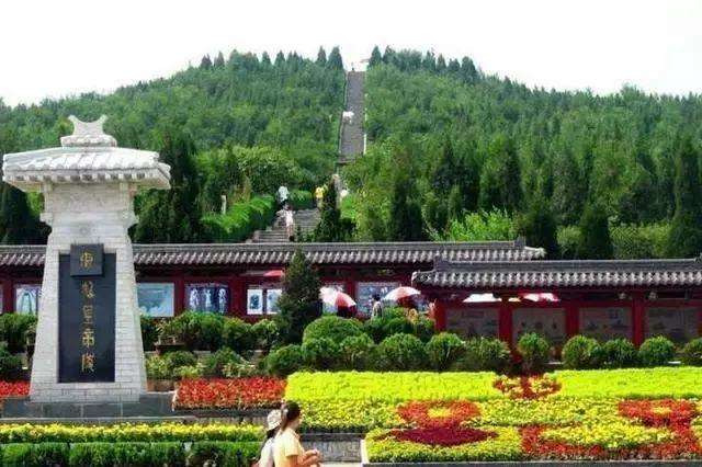 秦始皇陵大约几千万平方米,秦始皇陵总面积相当于多少公里