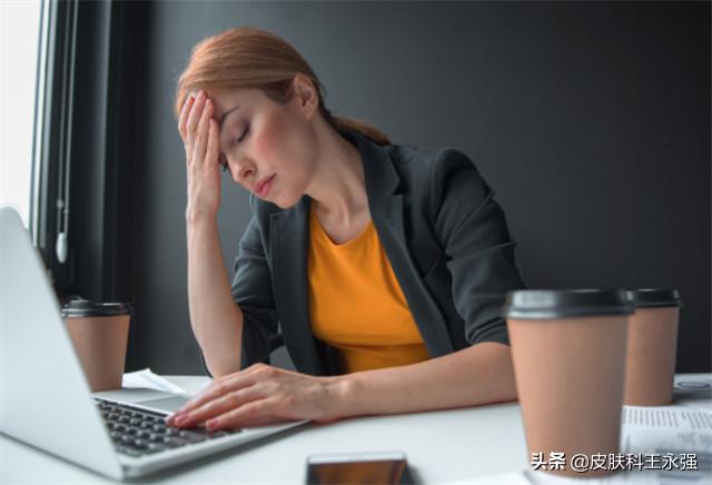 坐久了臀部疼肌肉劳损,久坐臀肌劳损怎么治