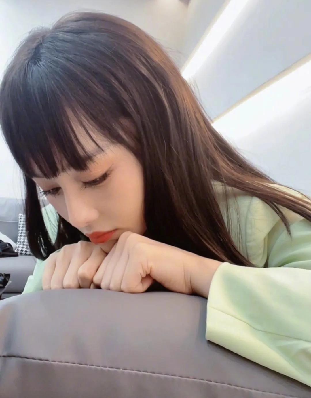 黑料铺天盖地,黑料满天飞娱乐圈