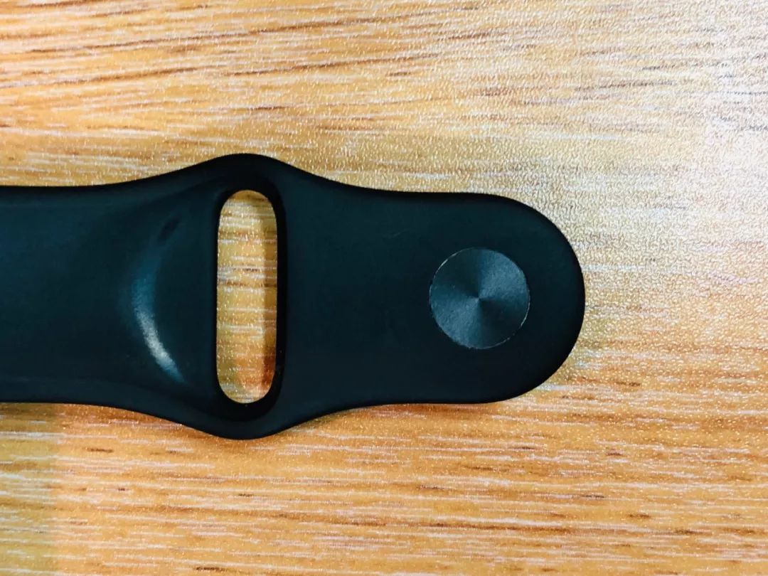 戴applewatch过敏,applewatch佩戴过敏