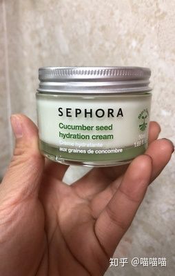 粉底遮脱妆不卡粉,夏天脱妆严重怎么回事