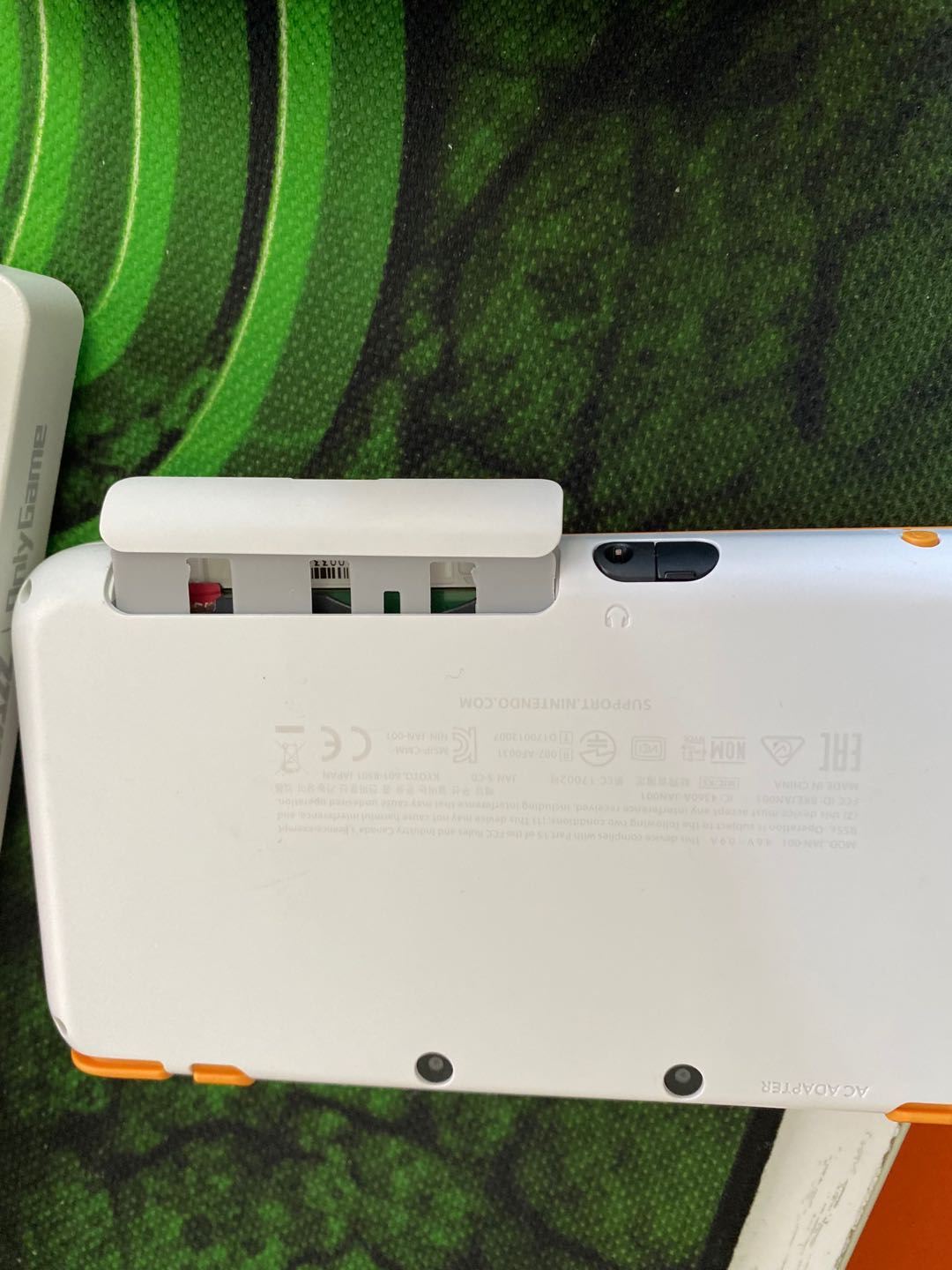 游戏机switch到底该不该入手,switch游戏机2代测评