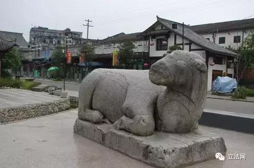 阆中古城兴废史略（中篇）