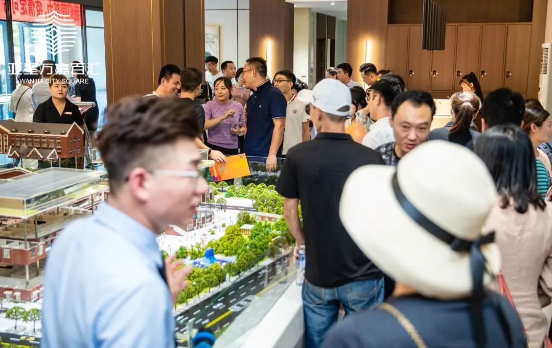 革新中原商业新篇|万嘉风范潮动未来