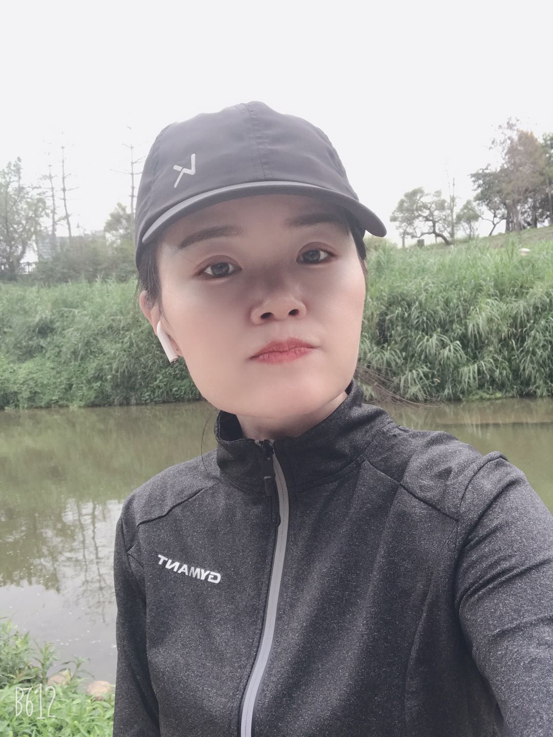 男的割双眼皮好看吗,割双眼皮好看吗动画