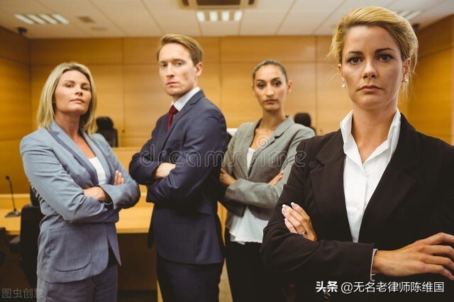 雇佣他人在干活时受伤怎样赔偿,承揽关系包工头受伤怎么办