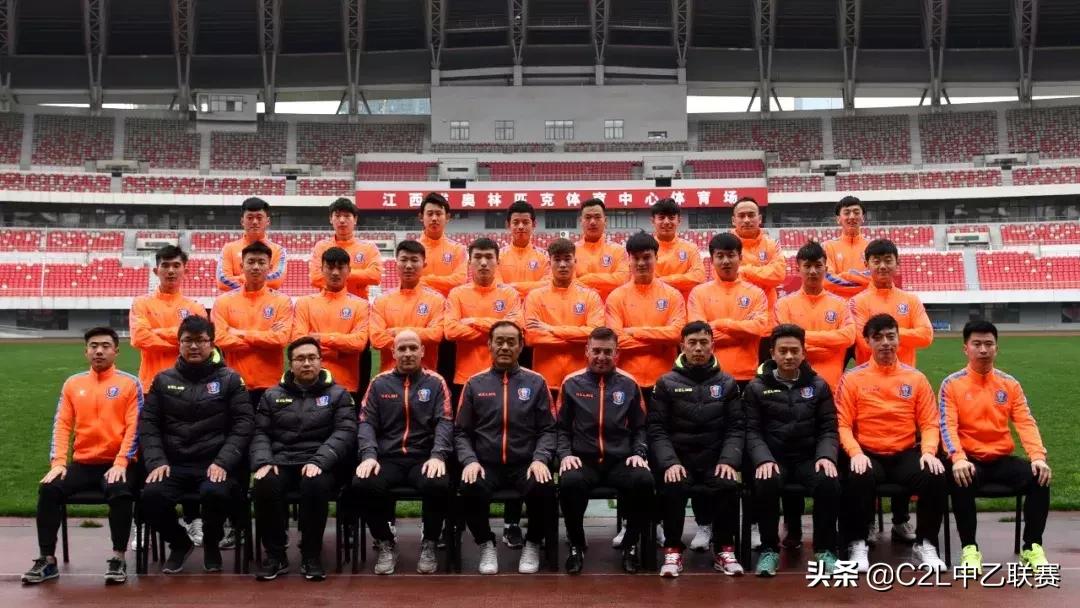 联盛队徽上的4颗星,中乙联赛logo