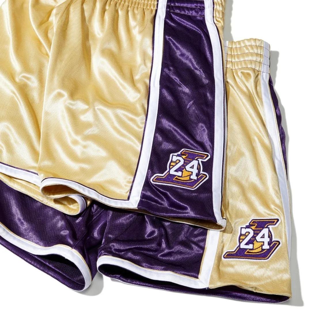 实战新语|高挂在湖人主场的24号球衣，飘向篮球的最高殿堂
