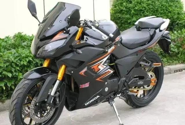 单缸小忍者摩托车测评图,小忍者摩托车400cc双缸最高时速