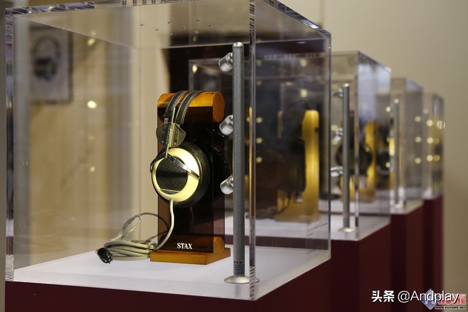 耳机界经典标杆耳机是哪几款,耳机界的天花板3000左右