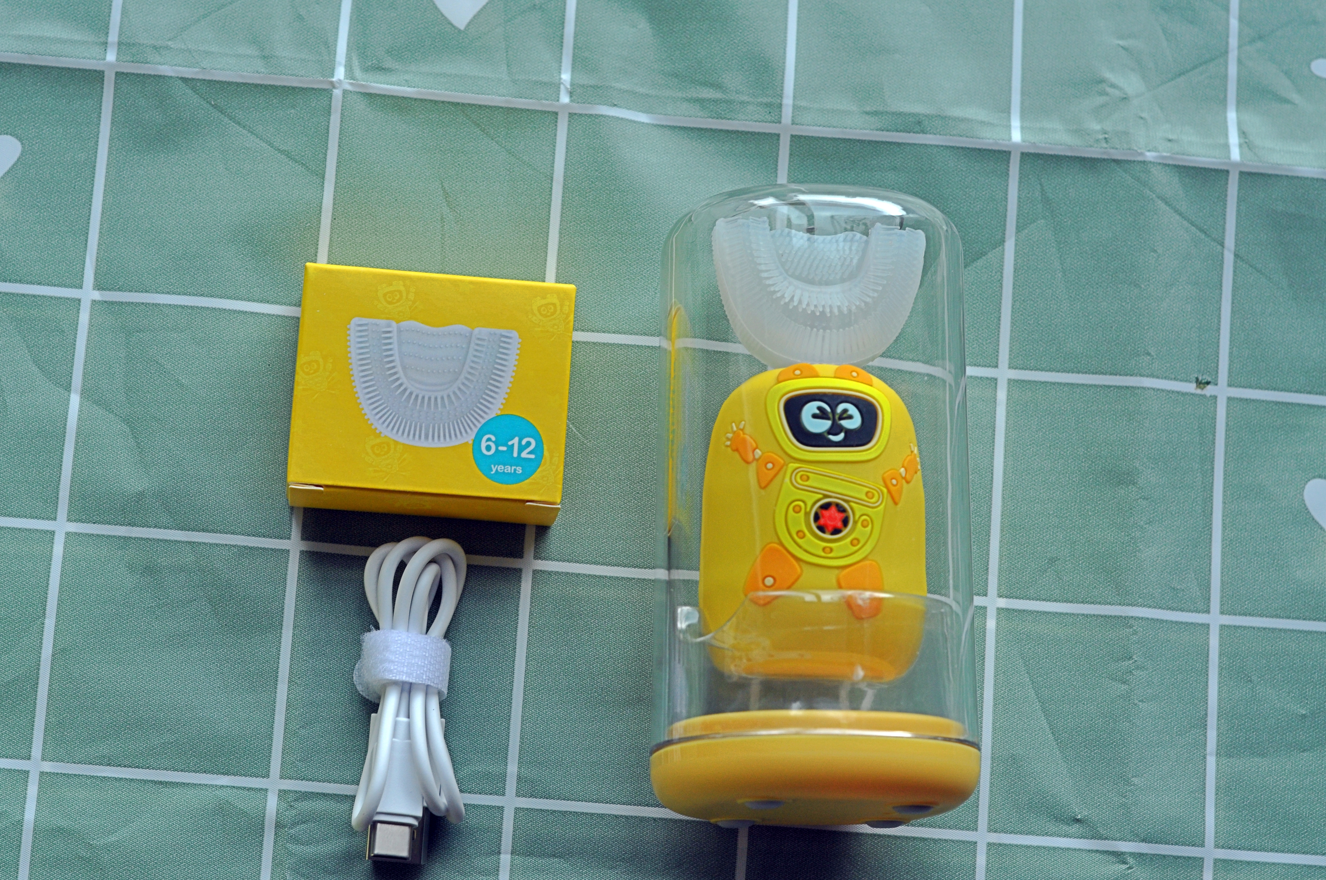 刷牙教学儿童电动牙刷,让孩子正确刷牙的电动牙刷视频