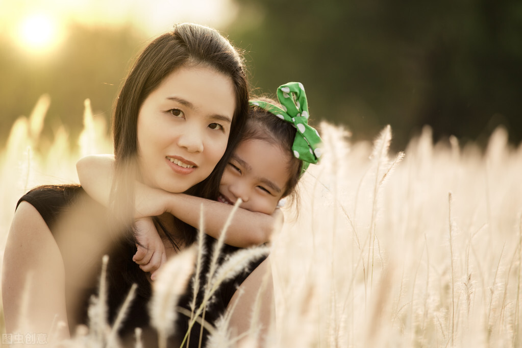 让人听一遍就单曲循环的歌曲,让你听一遍就爱上的音乐