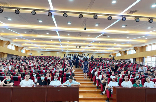 西安市第六中学省示范,西安市第六中学是省示范高中吗