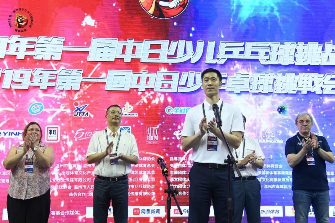 王励勤6岁打球视频,王励勤与国乒交手记录