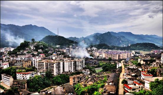 没有人情，寸步难行：小县城的生活，并不简单