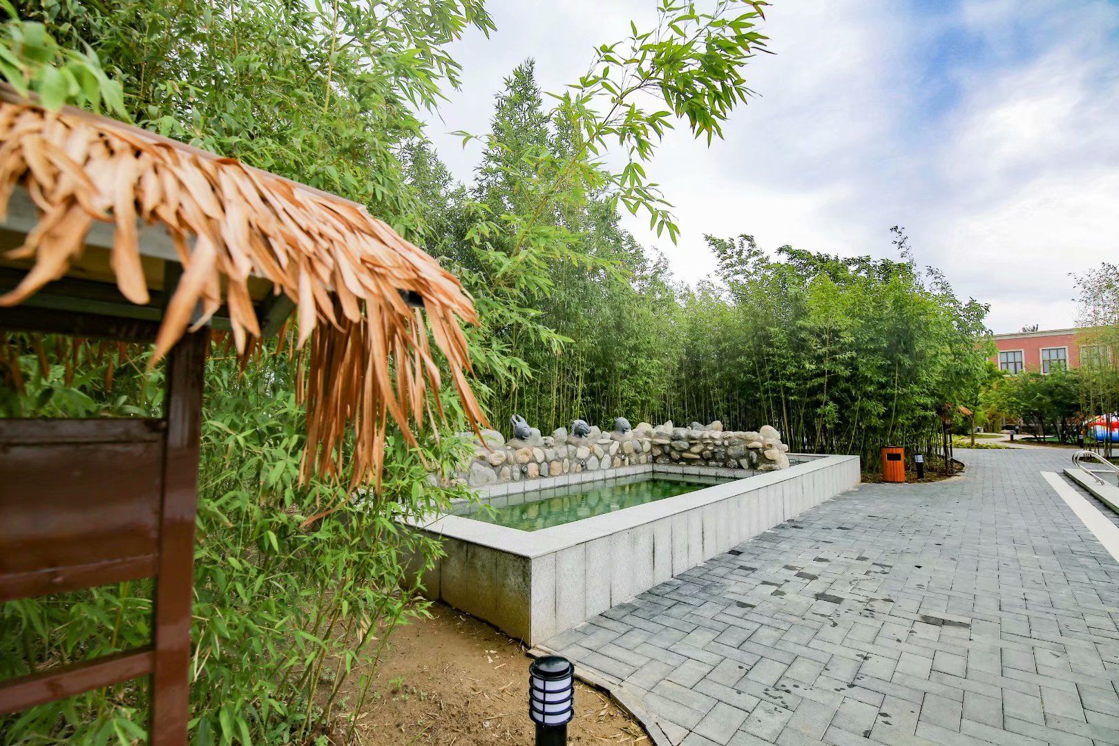 蓝调庄园温泉中心旅游攻略,冬天泡蓝调庄园温泉