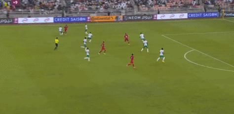 国足归化球员不受重用,国足归化的球员一点用没有