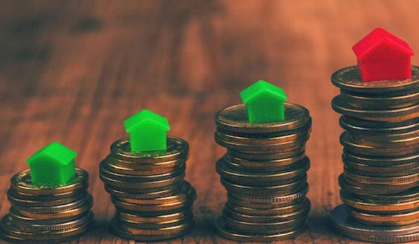 信用卡欠5000逾期5年利息大概多少,信用卡逾期利息过高该怎么解决