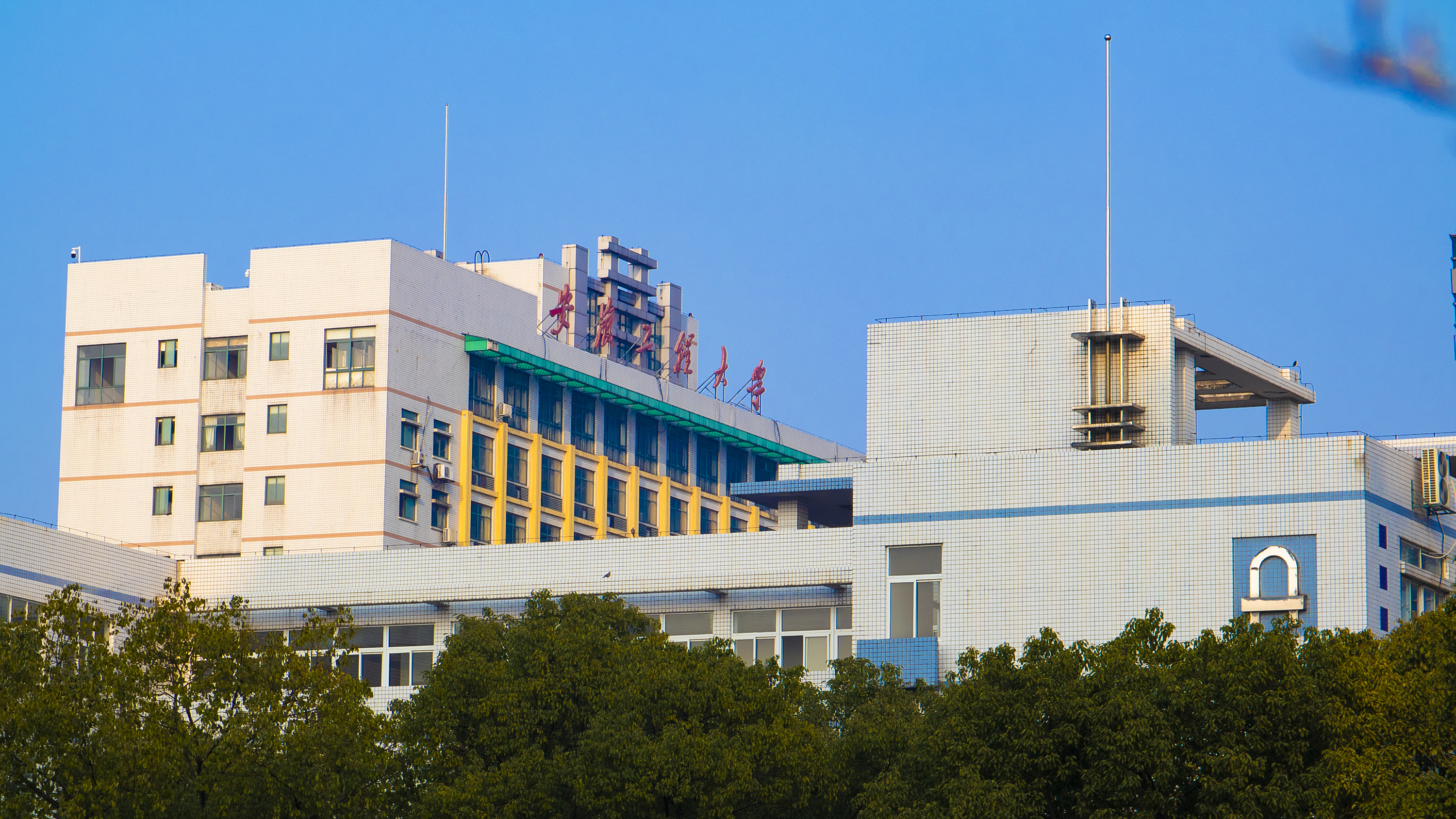 成绩一般的美术生,各省比较不错的美术类学校