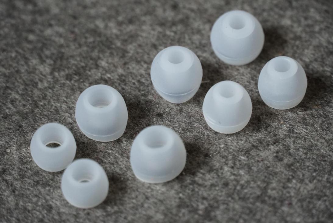 良心国货无线耳机,外观硬朗的无线耳机